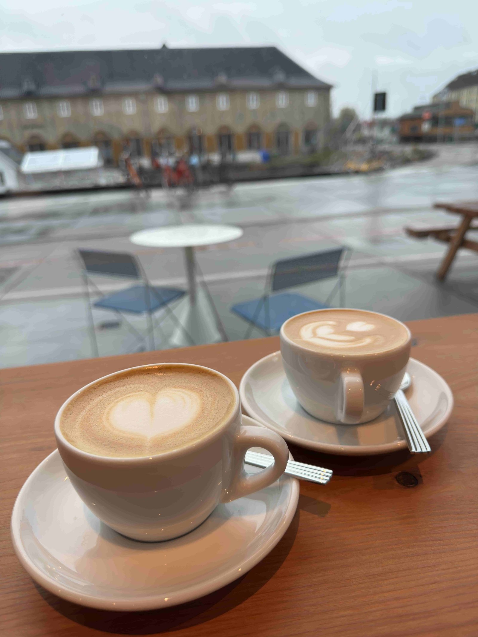 coffee-in-rain